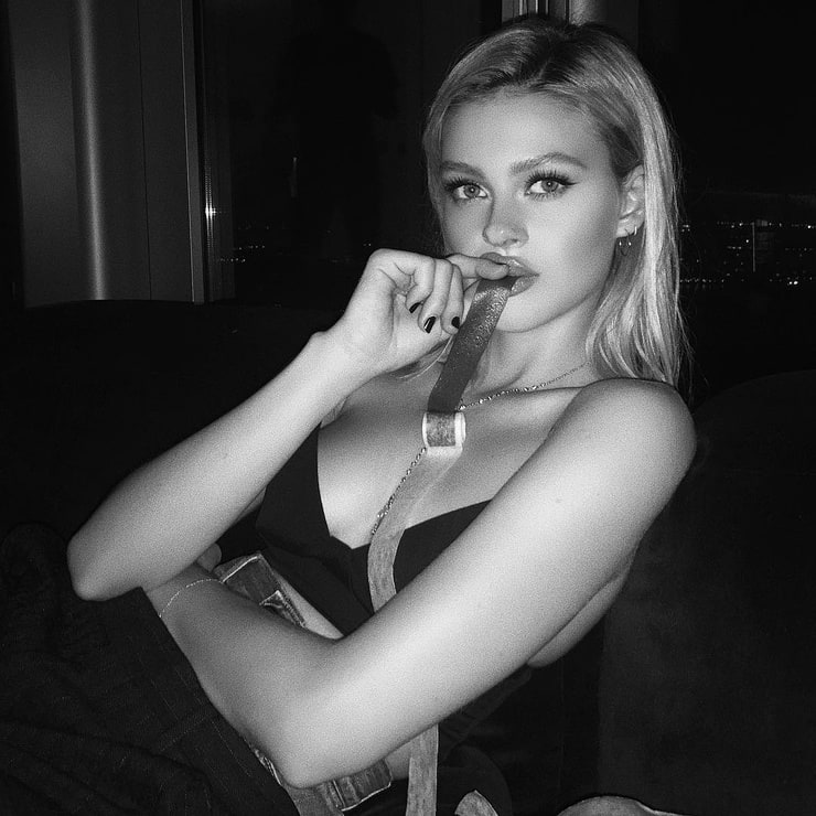 Nicola Peltz