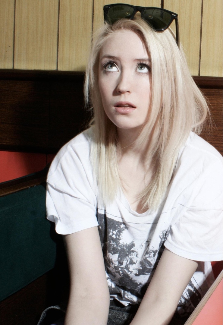 Lily Loveless Lily Loveless