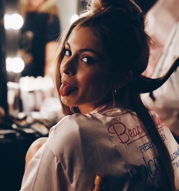 Carmella Rose Carmella Rose
