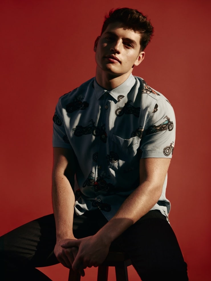 Gregg Sulkin Gregg Sulkin