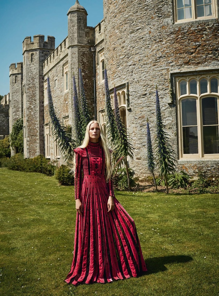 Kirsty Hume Kirsty Hume