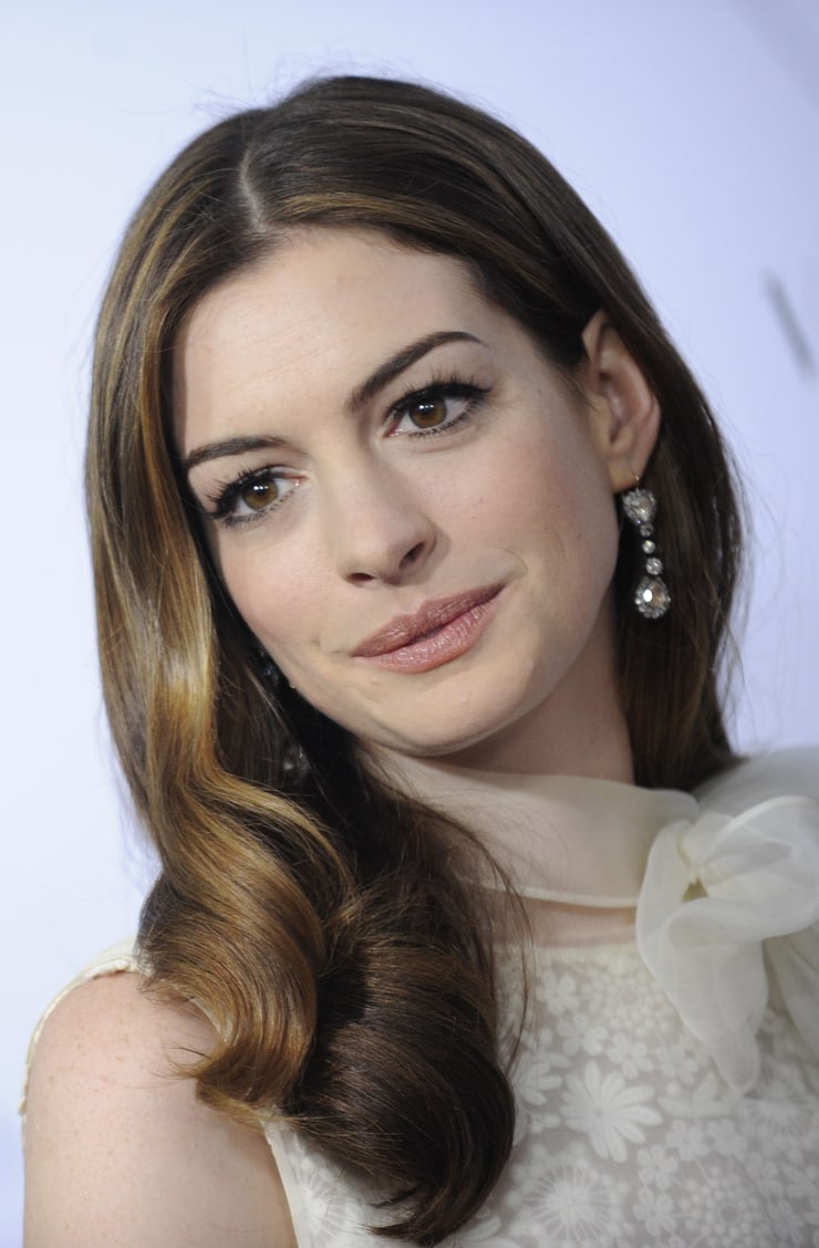Anne Hathaway Anne Hathaway