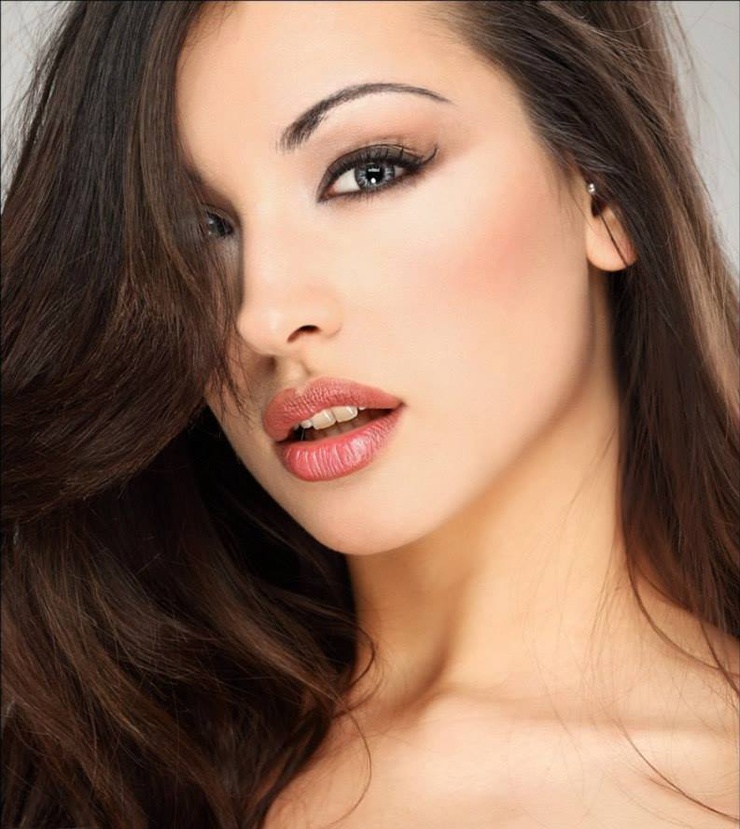 Tess Perrone