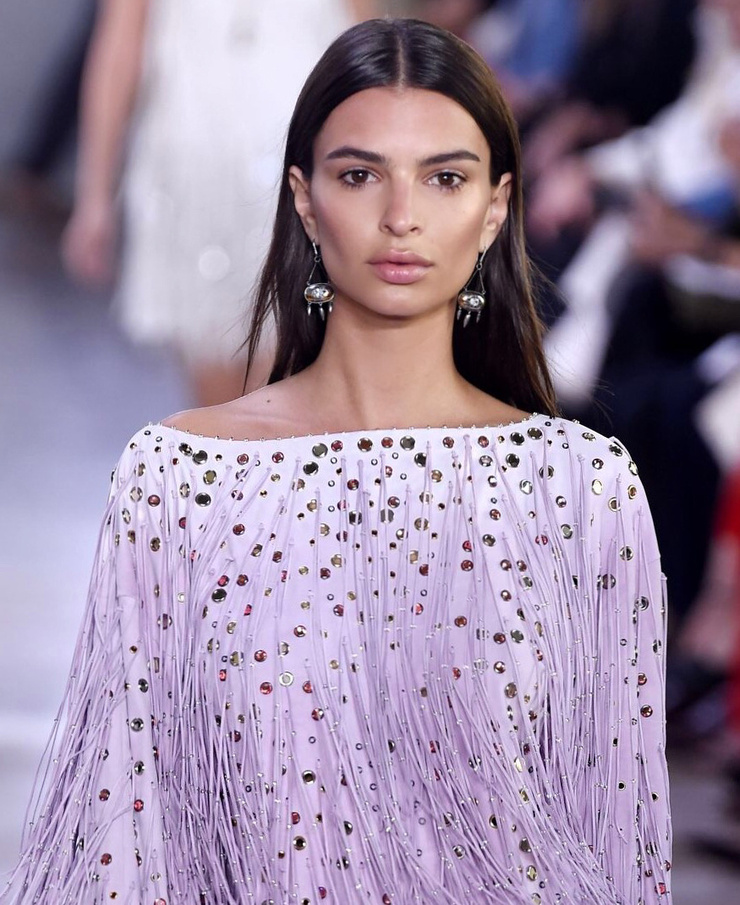 Emily Ratajkowski