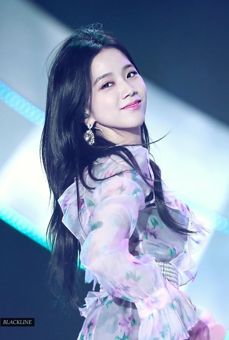 Picture of Kim Jisoo