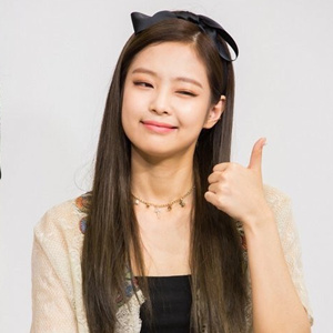 Jennie Kim picture