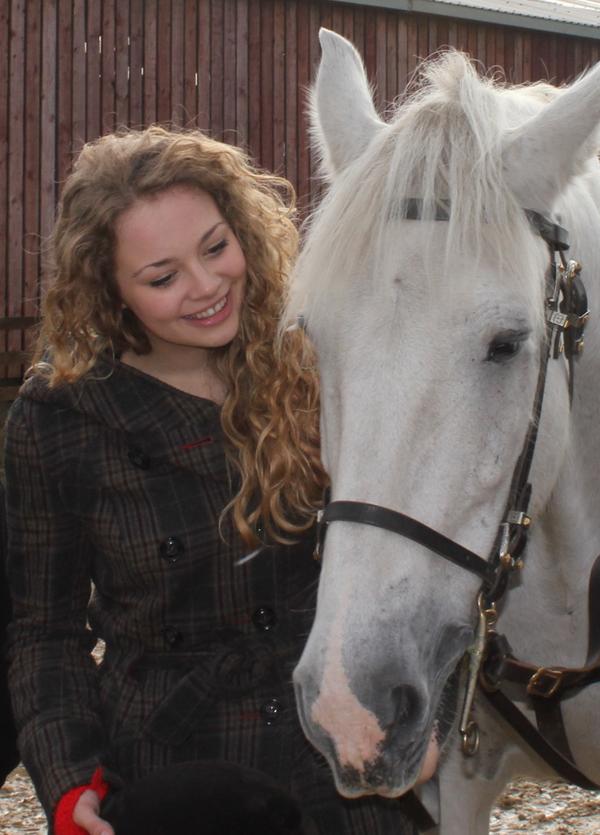 Carrie Hope Fletcher