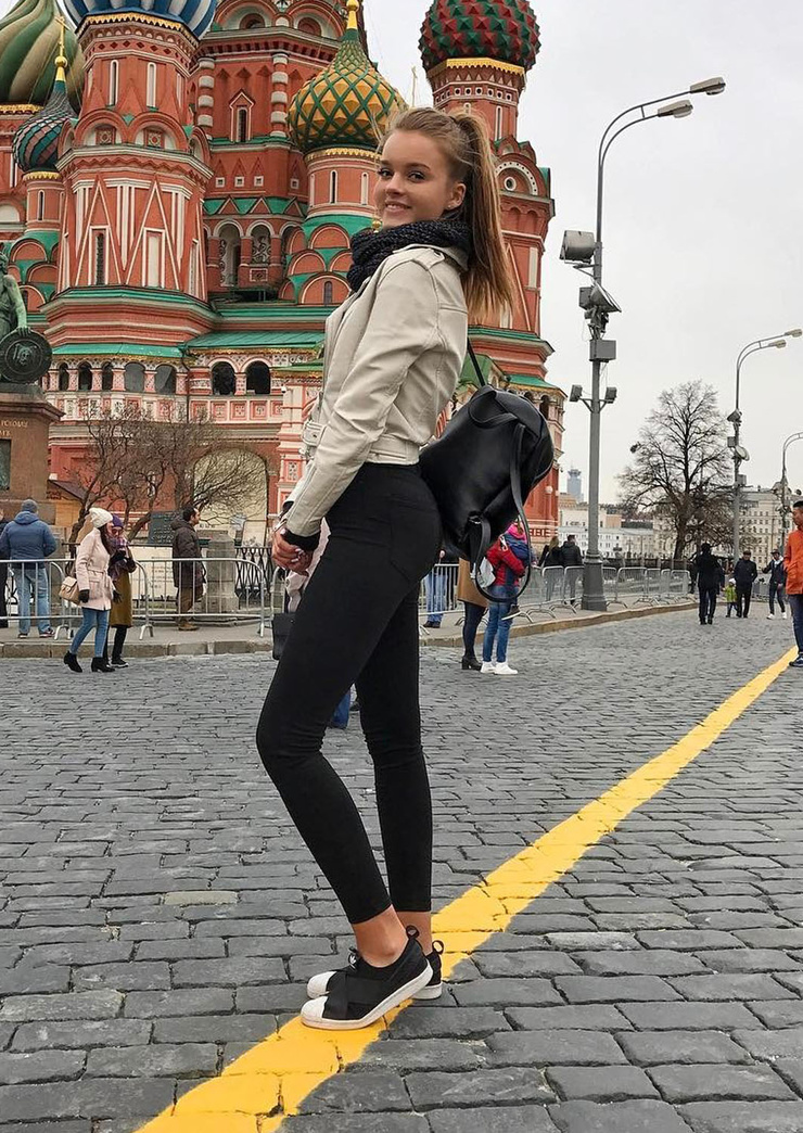 Anna Zak Anna Zak
