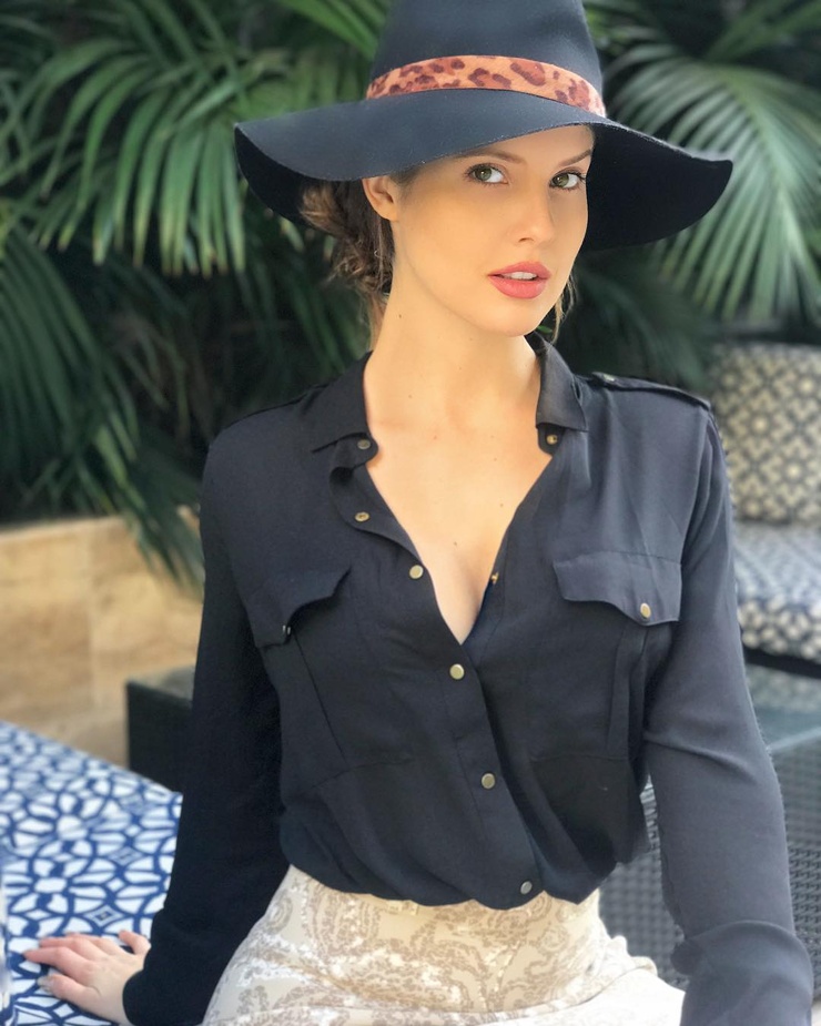 Amanda Cerny Amanda Cerny