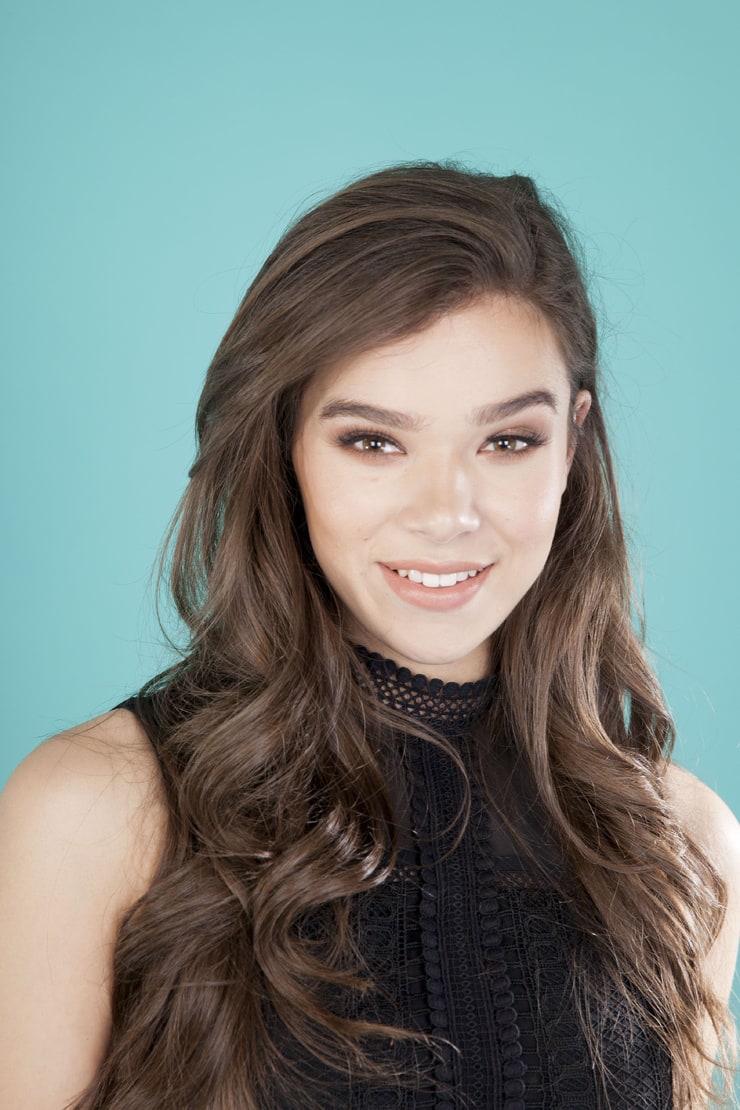 Hailee Steinfeld