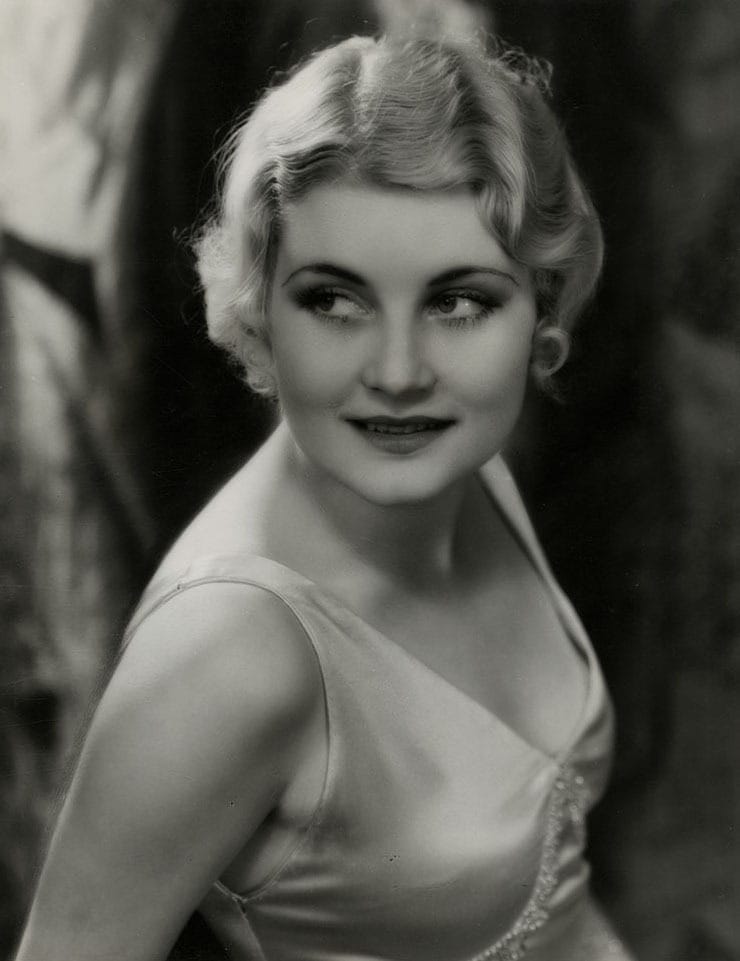 Jeanette Loff Jeanette Loff