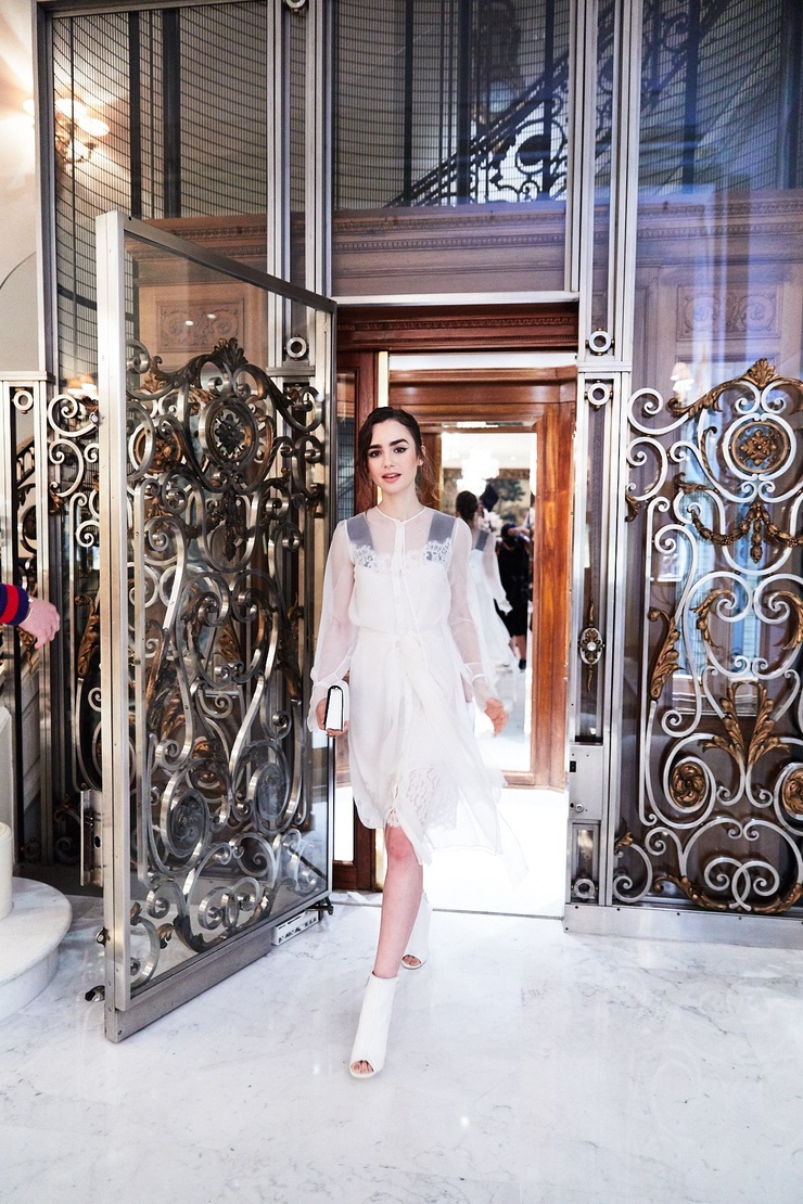 Lily Collins Lily Collins