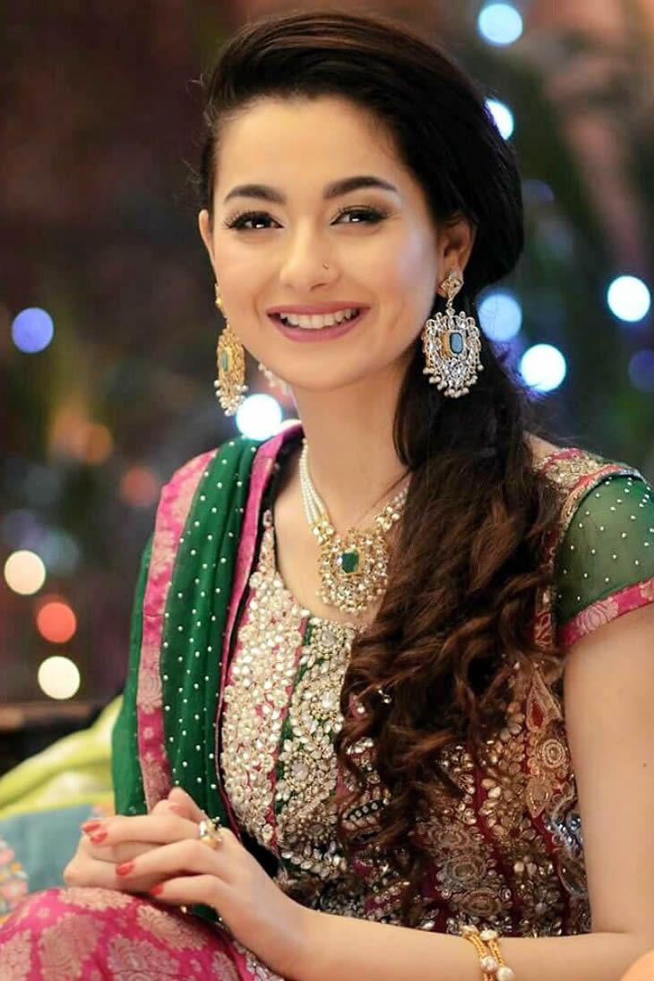 Hania Amir