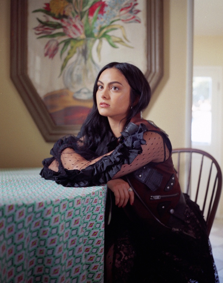 Camila Mendes