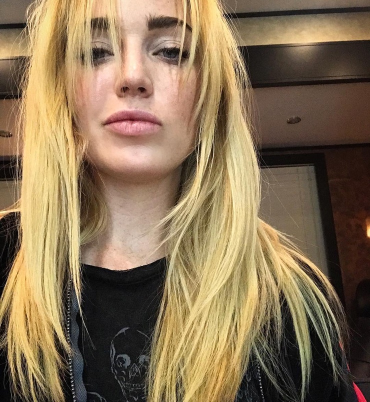 Caity Lotz Caity Lotz