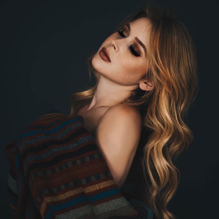 Renee Olstead Renee Olstead