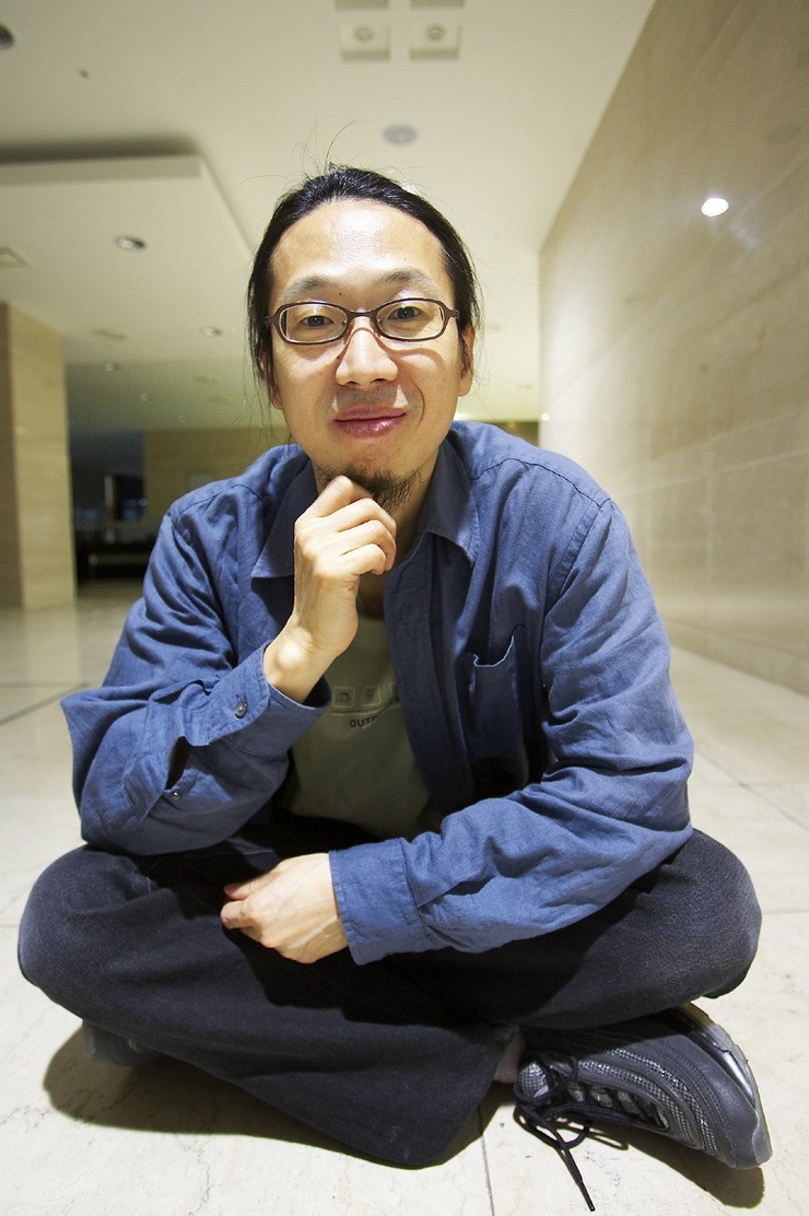 Cheol-Mean Whang