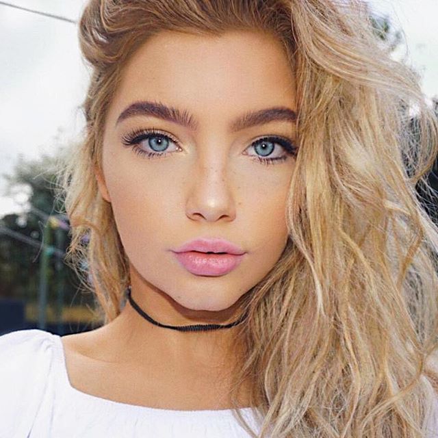 Picture of Sophia Mitchell