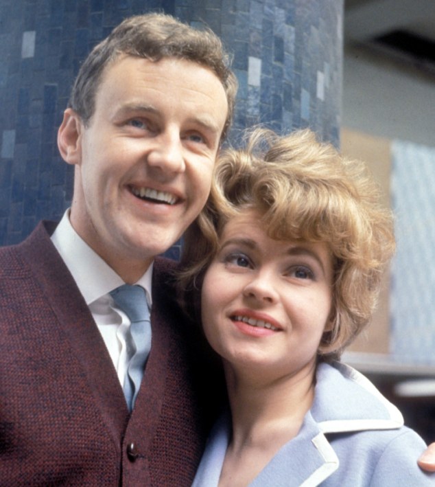 Prunella Scales