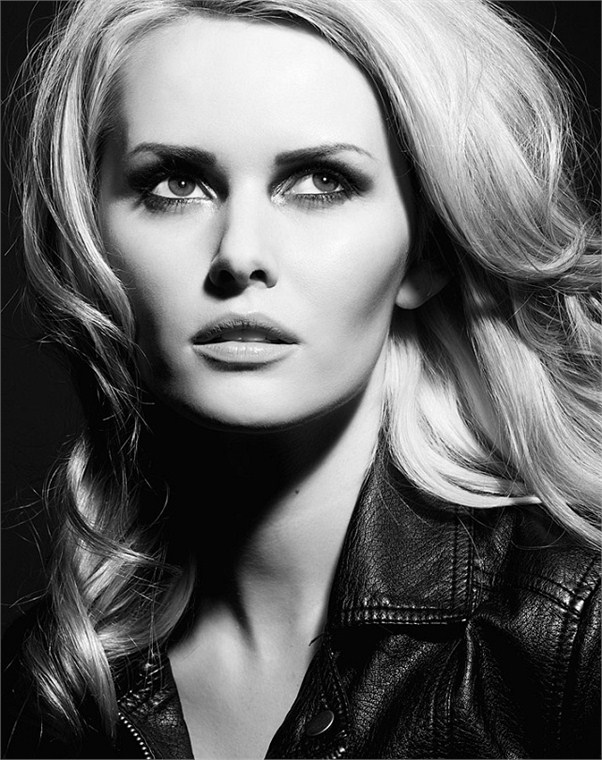 Carla Monaco Carla Monaco
