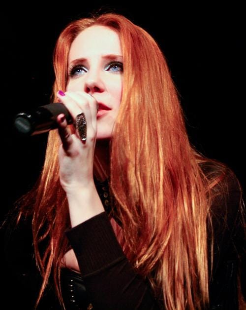 Picture of Simone Simons