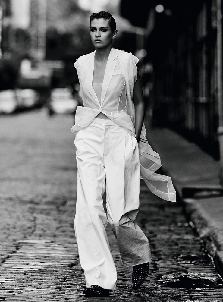 Stella Maxwell