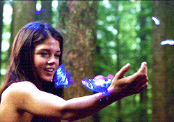 Marie Avgeropoulos