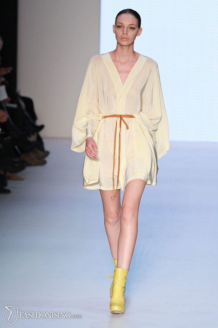 Lauren Rippingham image