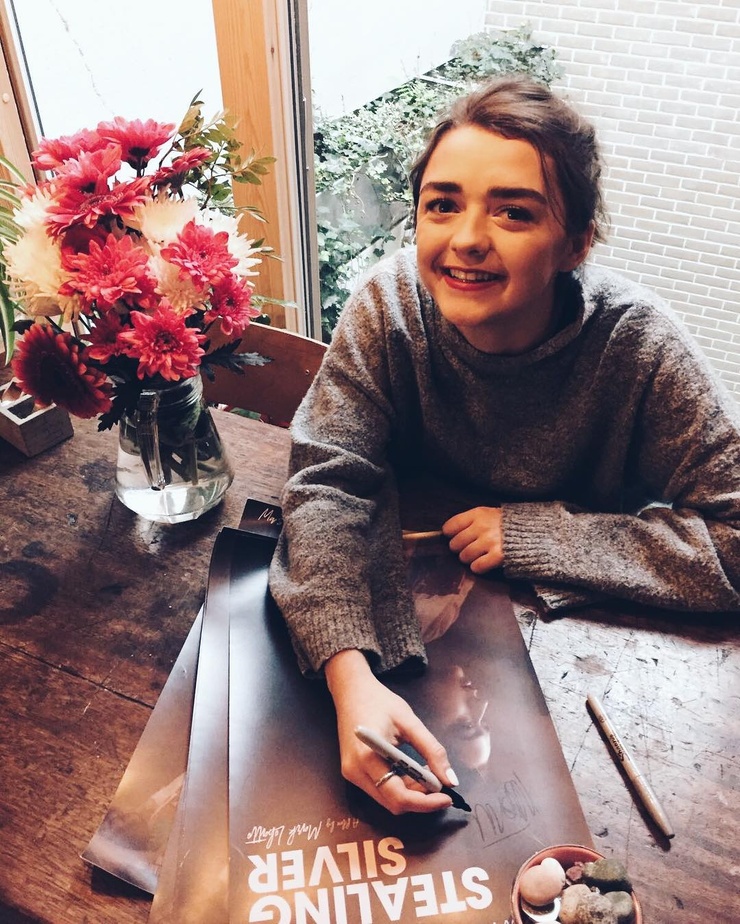 Maisie Williams Maisie Williams