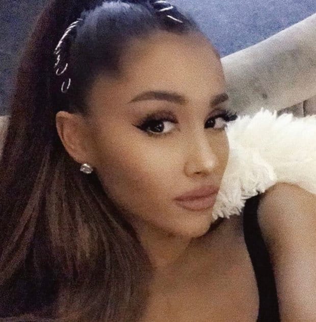 Ariana Grande picture