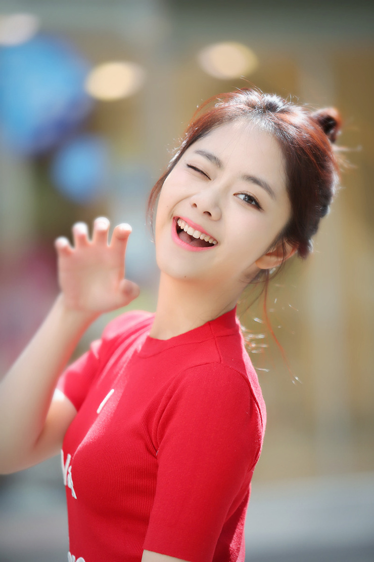 Songyun Tan