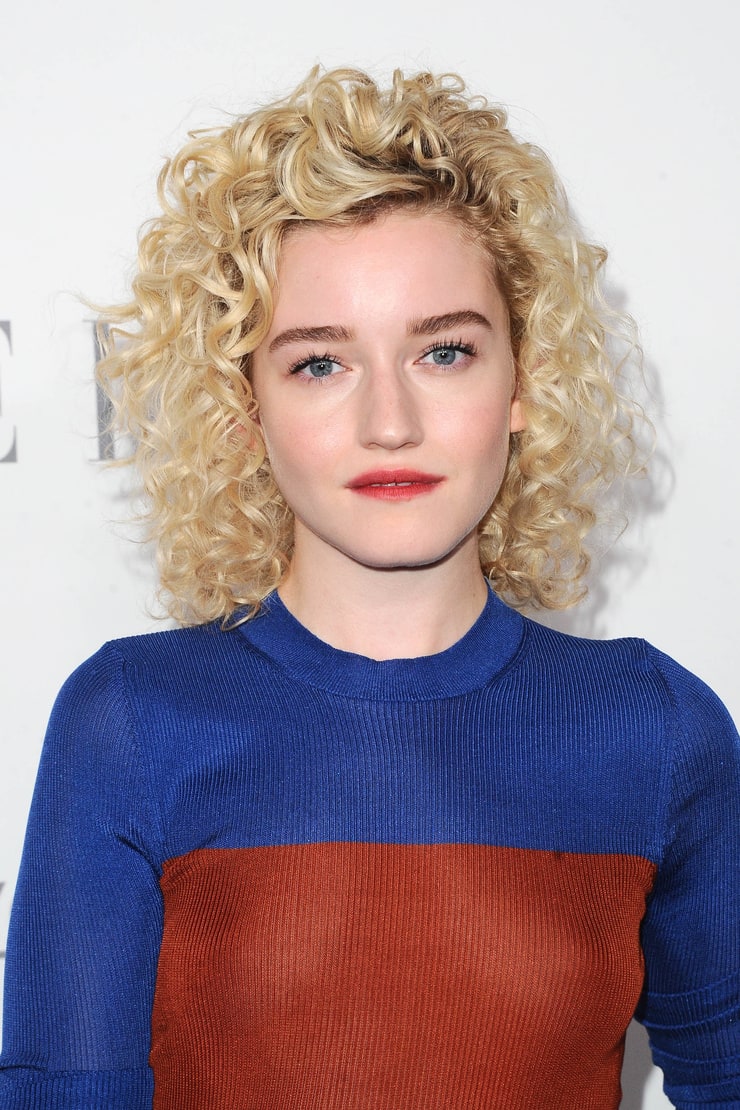 Julia Garner