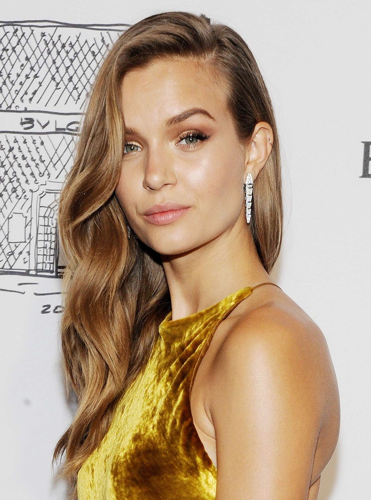 Josephine Skriver Josephine Skriver