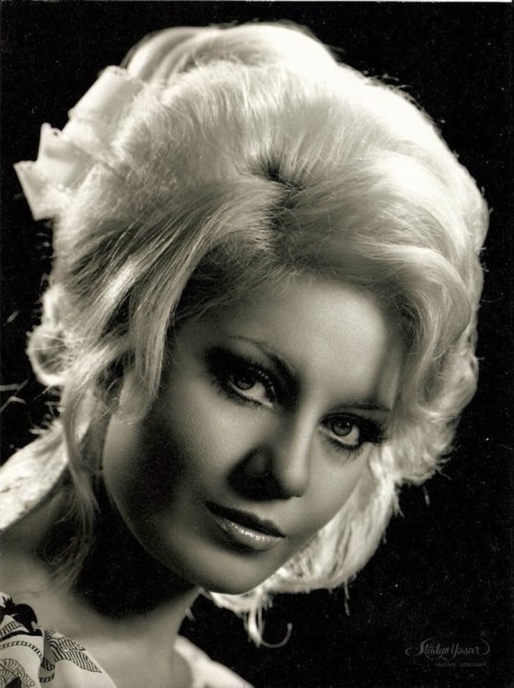 Gönül Yazar