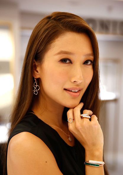 Jennifer Tse Jennifer Tse