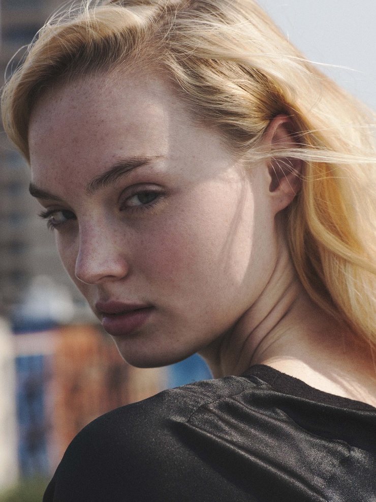 Olivia Ross.