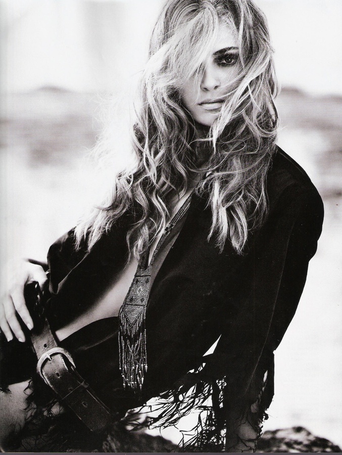 Valentina Zelyaeva Valentina Zelyaeva