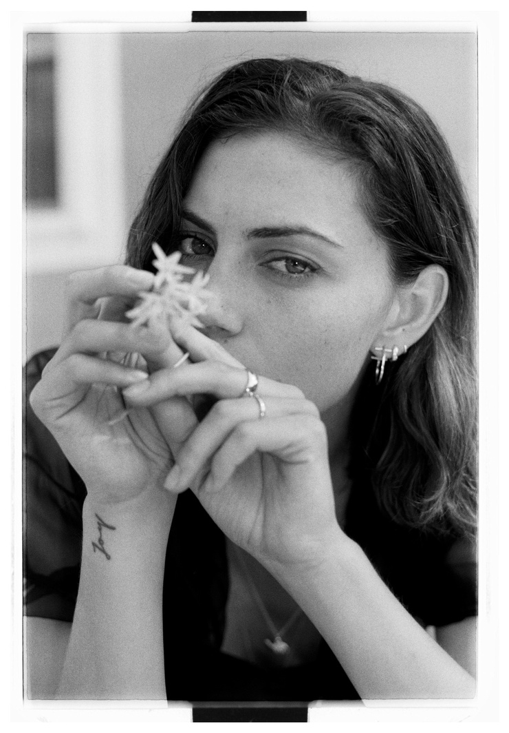 Phoebe Tonkin
