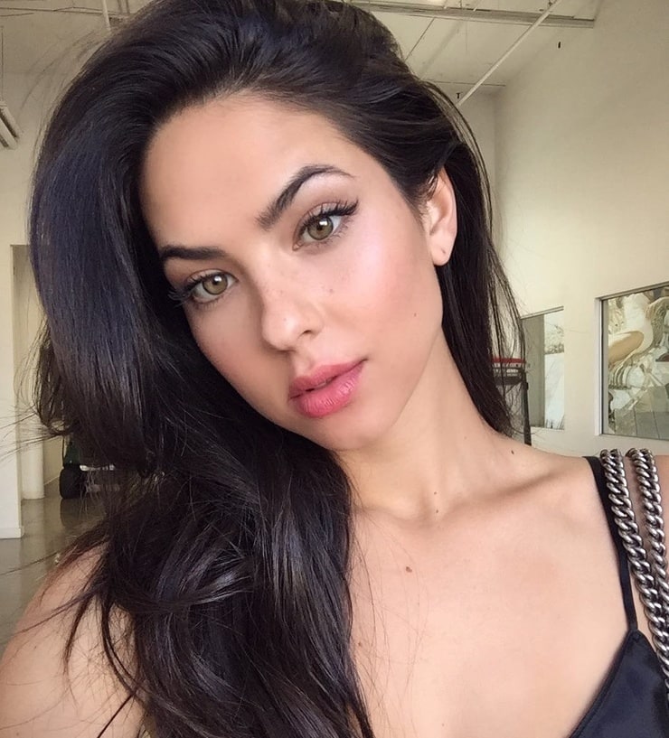 Christen Harper