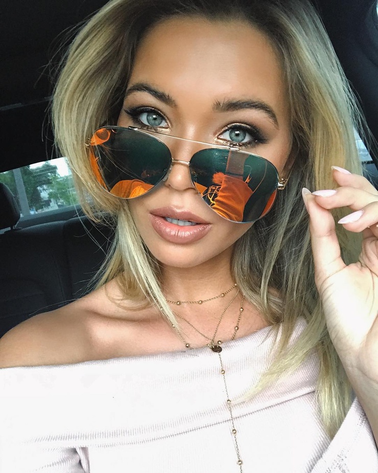 Sandra Kubicka Sandra Kubicka