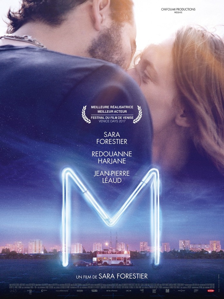 M M
