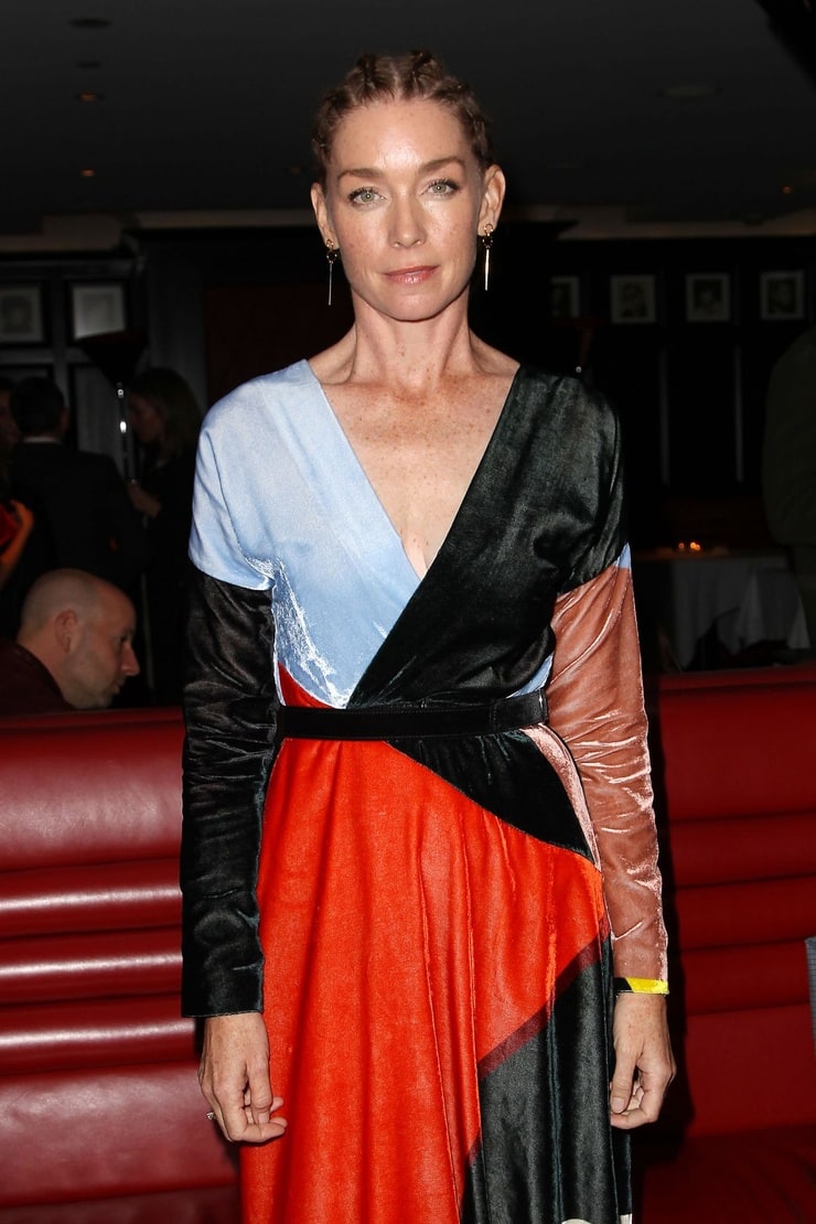 Julianne Nicholson