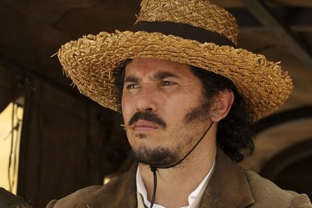 John Leguizamo