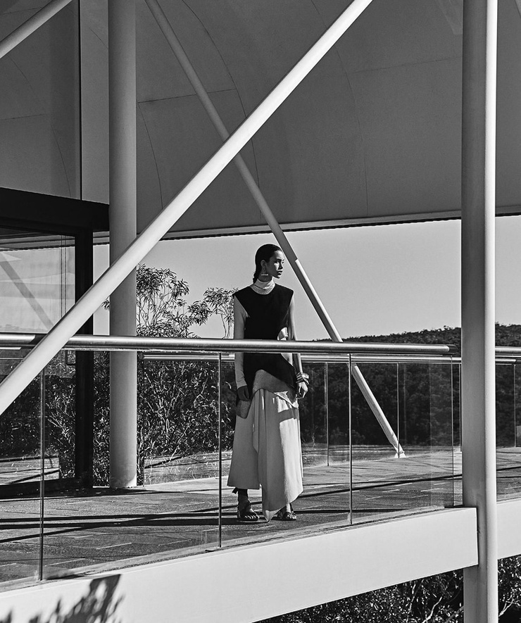 Zoe Barnard Zoe Barnard