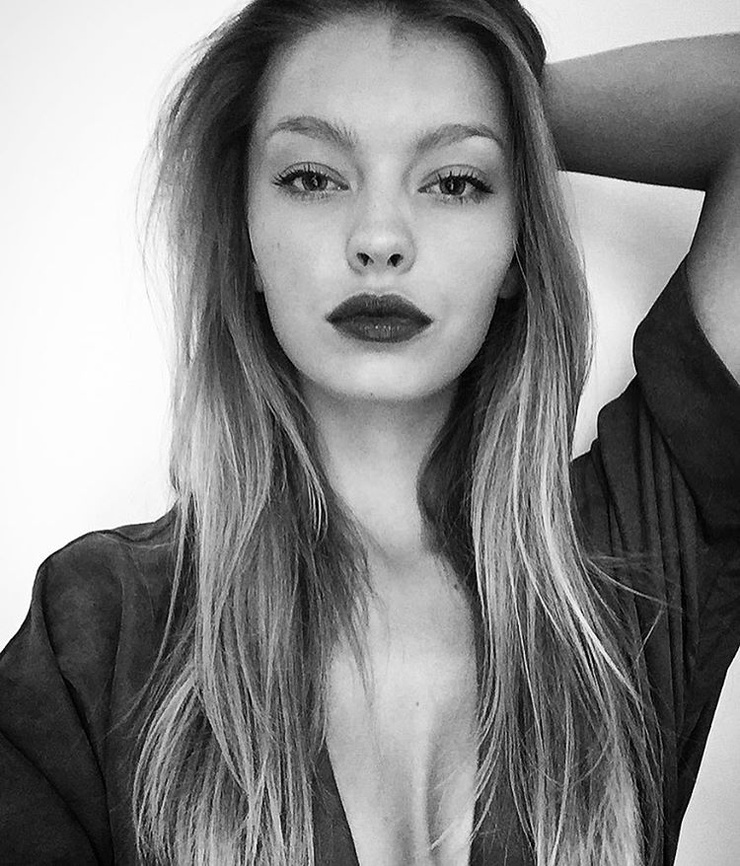 Adriana Mockovciakova Adriana Mockovciakova