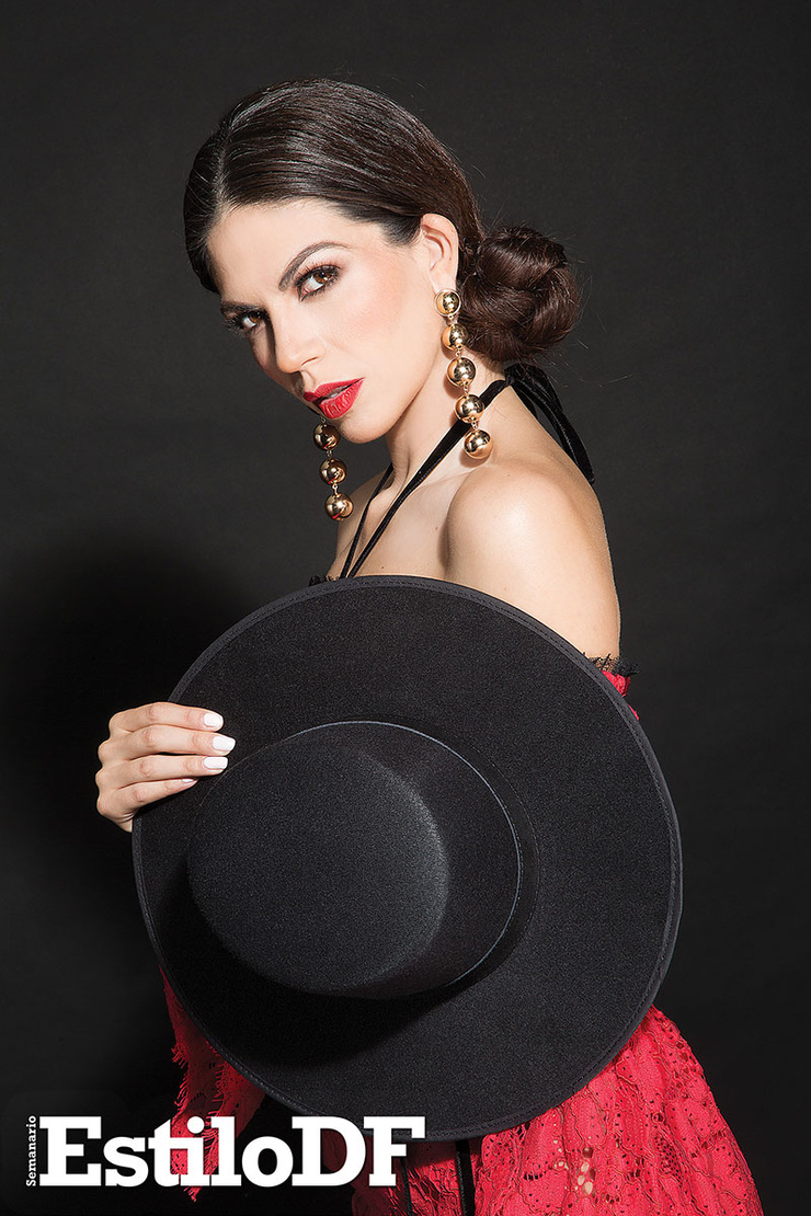 África Zavala