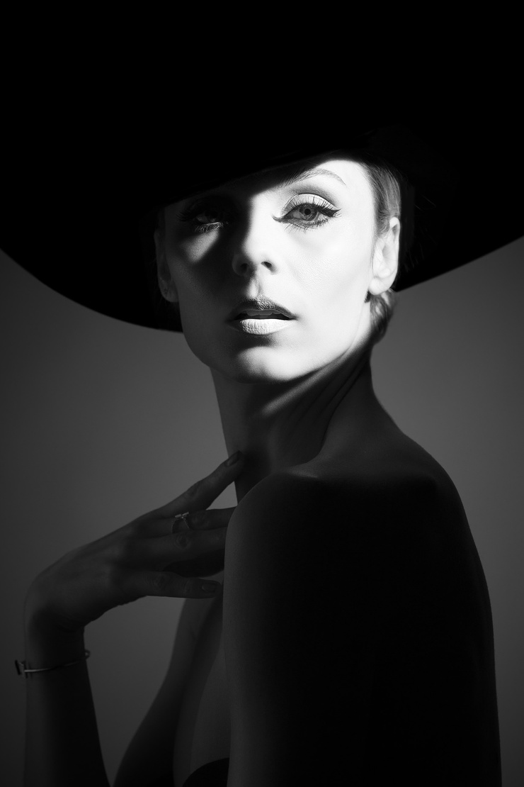 Laura Vandervoort Laura Vandervoort