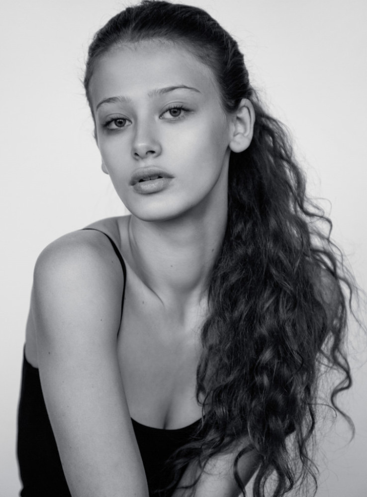 Konsuella Zagrafos