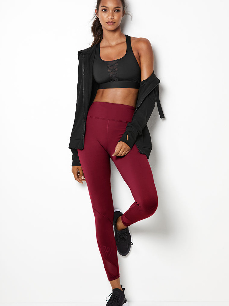 Lais Ribeiro Lais Ribeiro