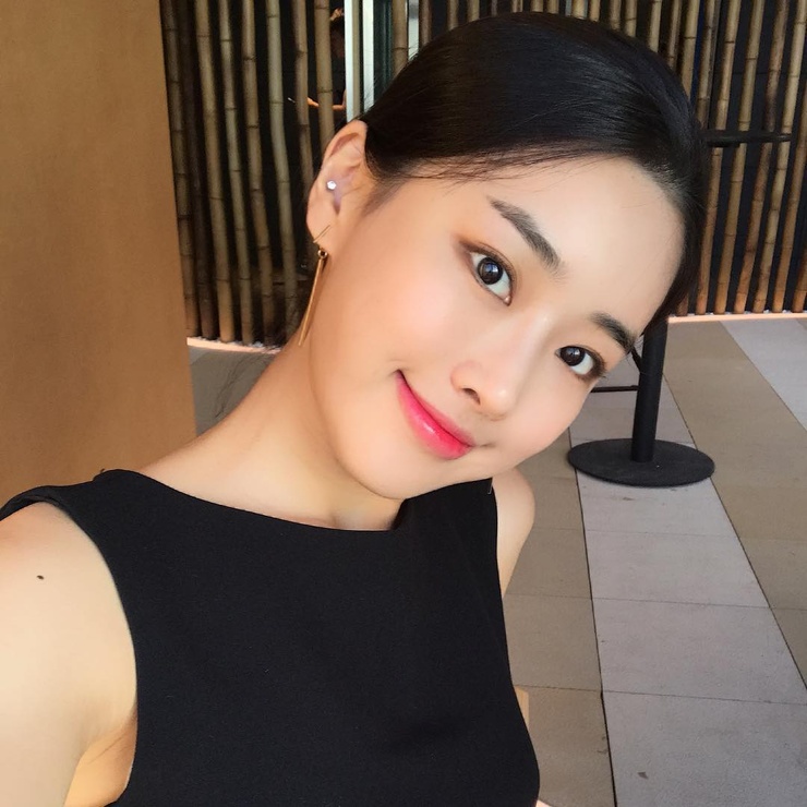 Min-Jung Bae Min-Jung Bae
